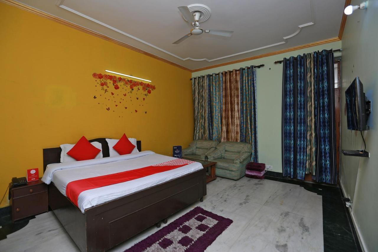 Oyo 11752 Hotel Sun Palace Residency Indirapuram Екстериор снимка