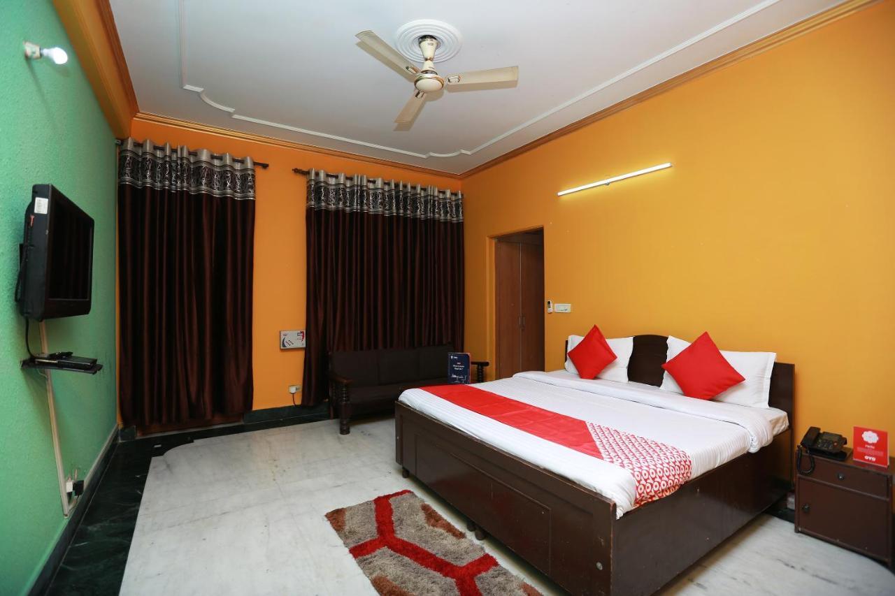 Oyo 11752 Hotel Sun Palace Residency Indirapuram Екстериор снимка