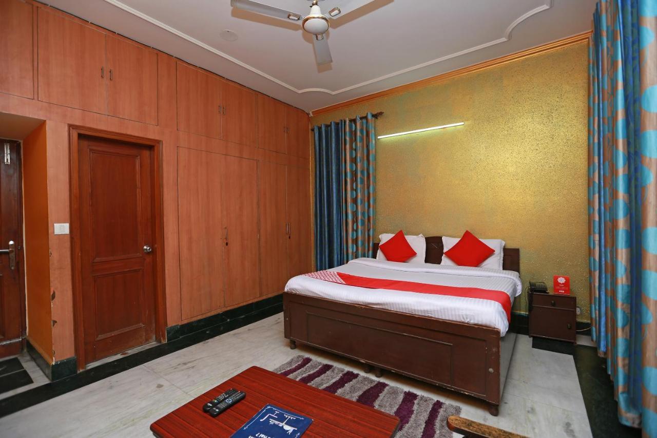 Oyo 11752 Hotel Sun Palace Residency Indirapuram Екстериор снимка